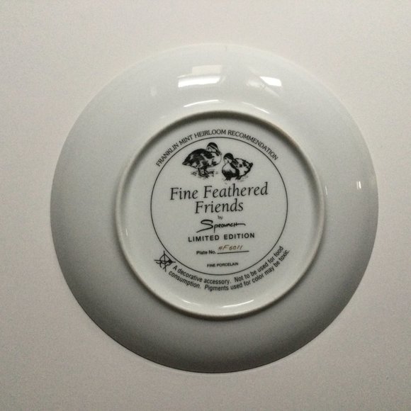 2 Franklin Mint "Fine Feathered Friends" and "playing leap frog" collector plate - Picture 6 of 6